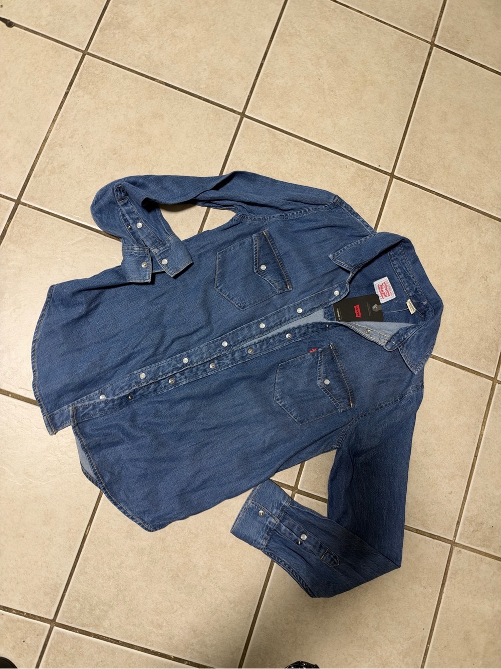 Levi's Indigo Denim Button-Up Shirt women’s size XS